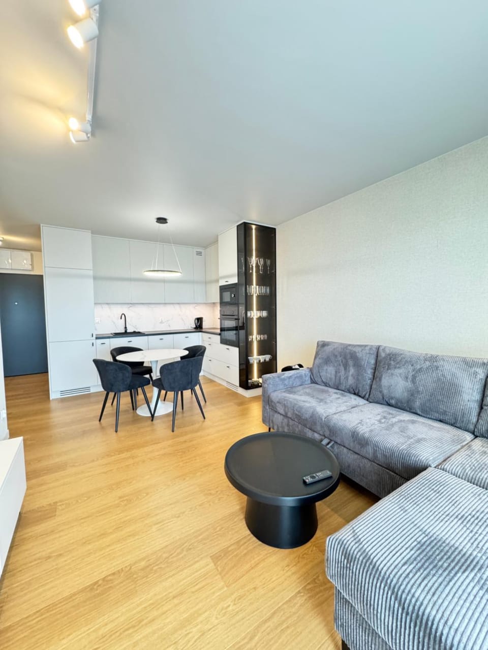 Apartament SORRENTO Okopowa z miejscem postojowym Apartment in West Pomeranian Voivodeship, Poland