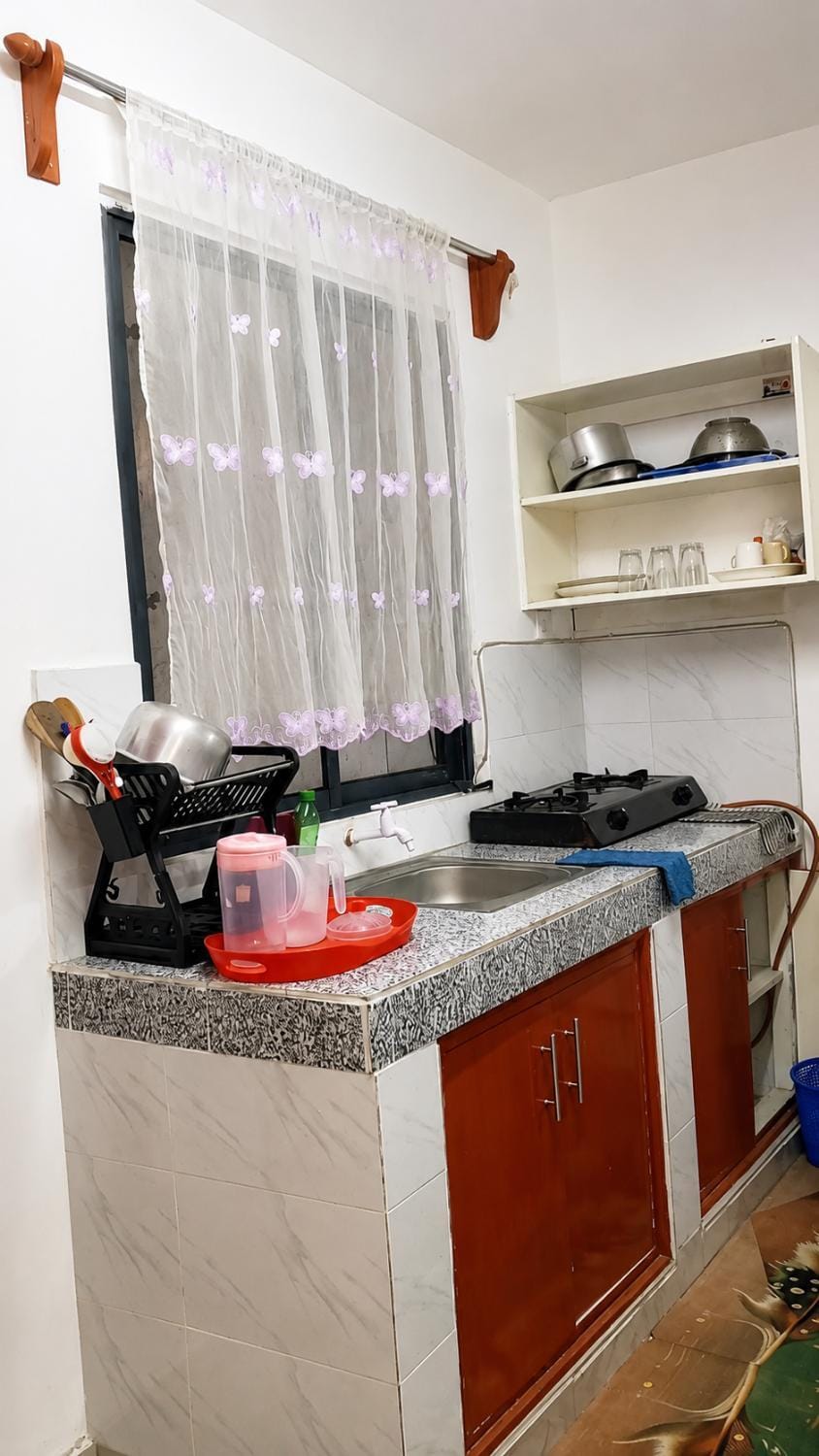 Kitchen or kitchenette, stove