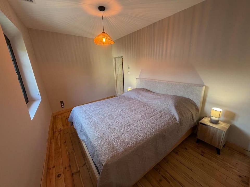 Appartement de Prestige au coeur des Alpilles Apartment in Saint-Remy-de-Provence
