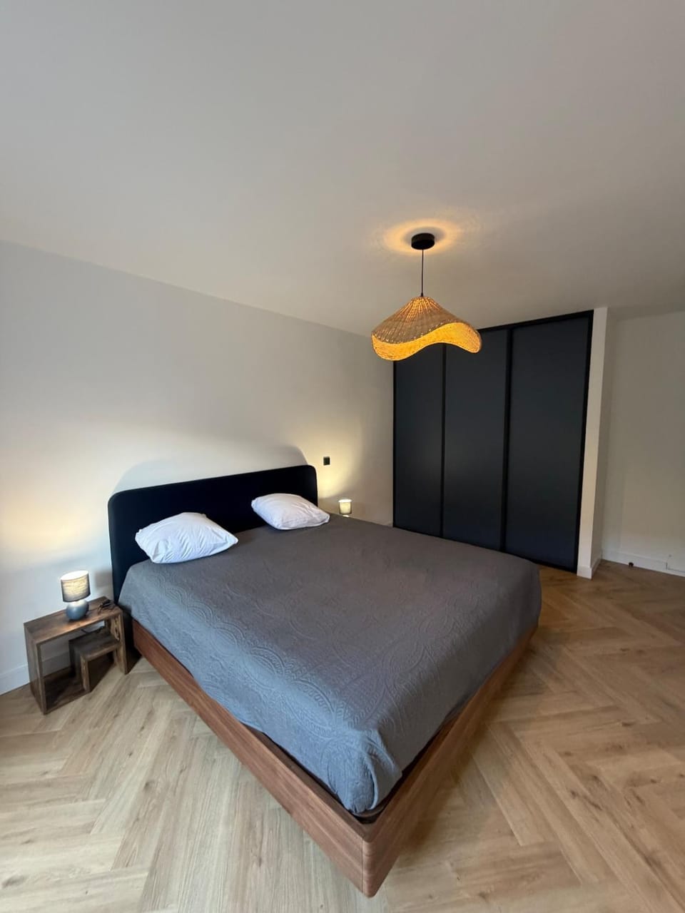 Appartement de Prestige au coeur des Alpilles Apartment in Saint-Remy-de-Provence
