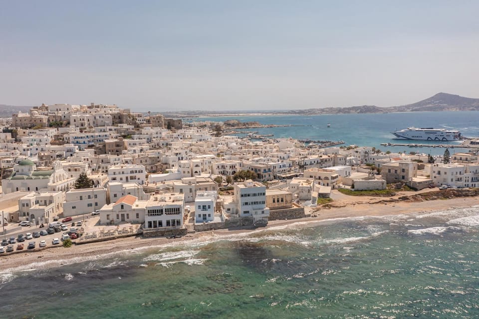 Property building, Day, Natural landscape, Bird's eye view, Beach, City view, Sea view