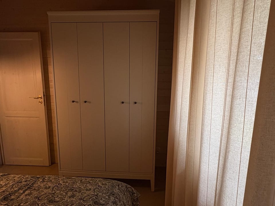 Bed, Bedroom, wardrobe