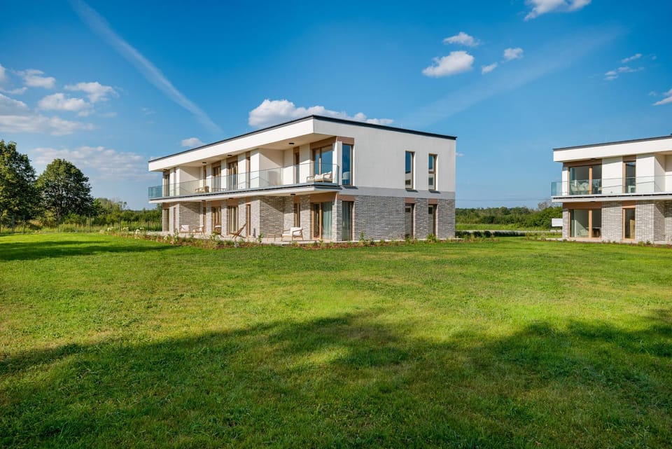 Property building, Garden, Garden view