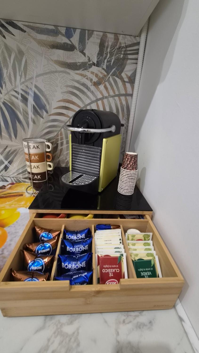 Coffee/tea facilities, Food and drinks, Drinks, kitchen