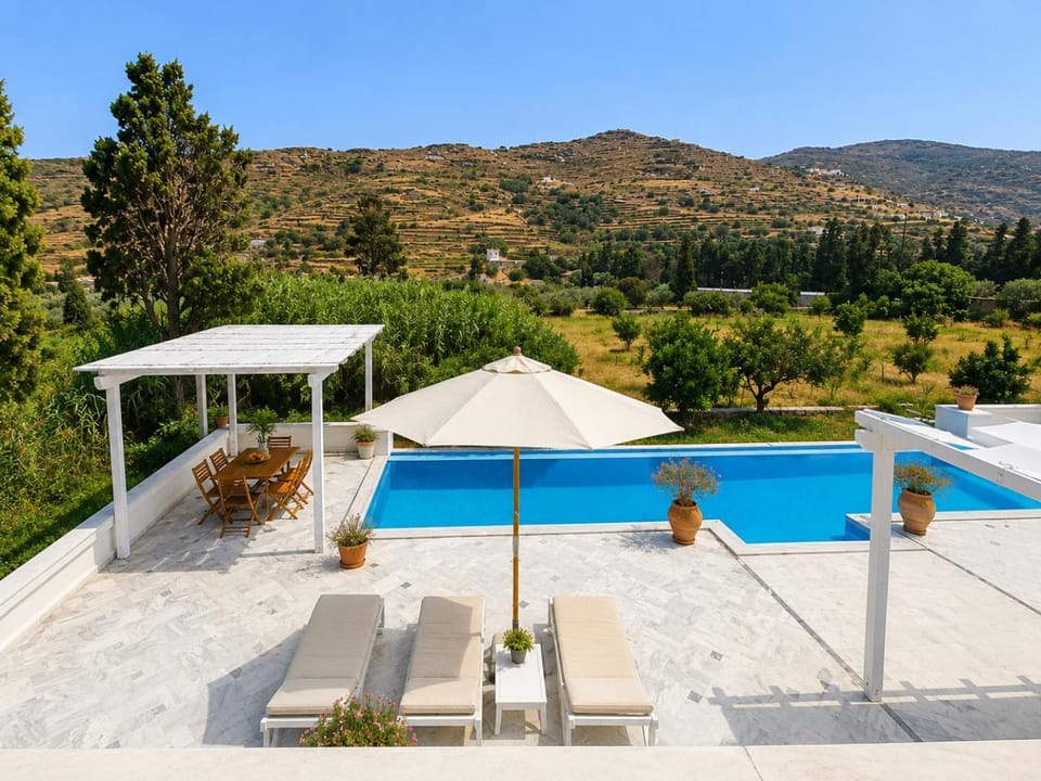 Villa Cypress with Private Pool and Mountain Views Villa in Decentralized Administration of the Aegean