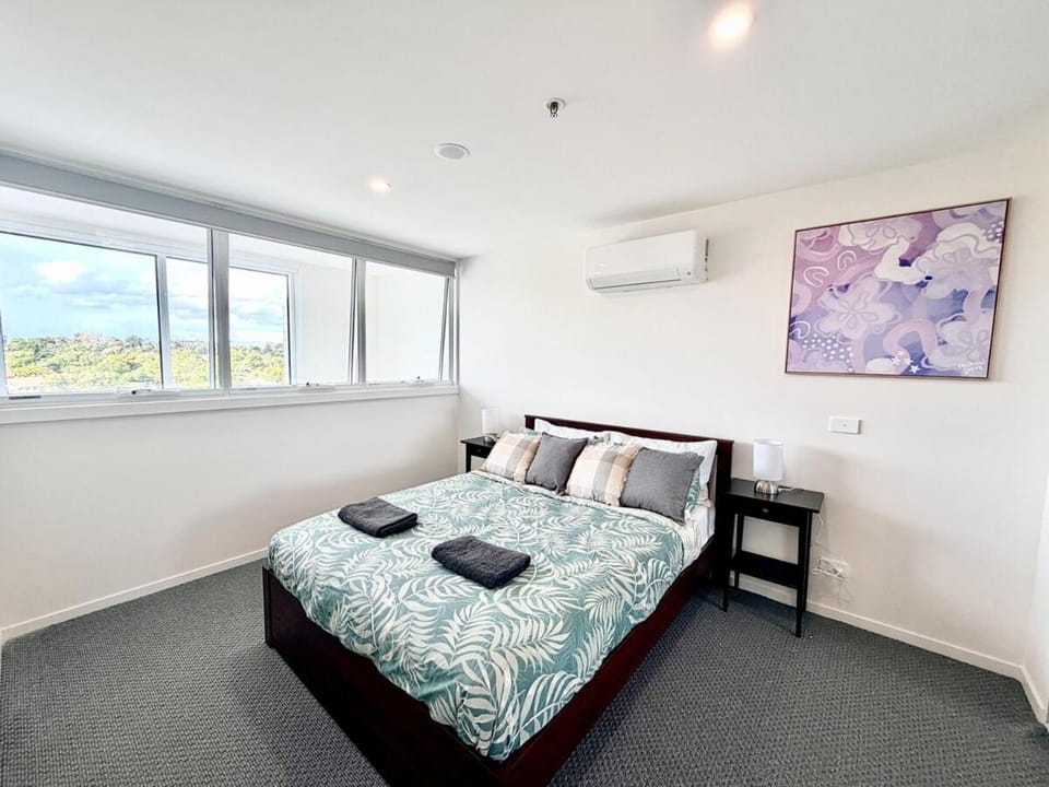 C02-Diamond Loft 2BR apart, elevated living style Apartment in Canberra