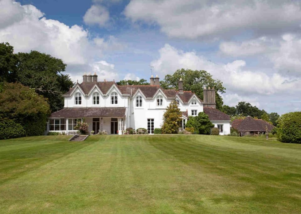 Property building, Garden