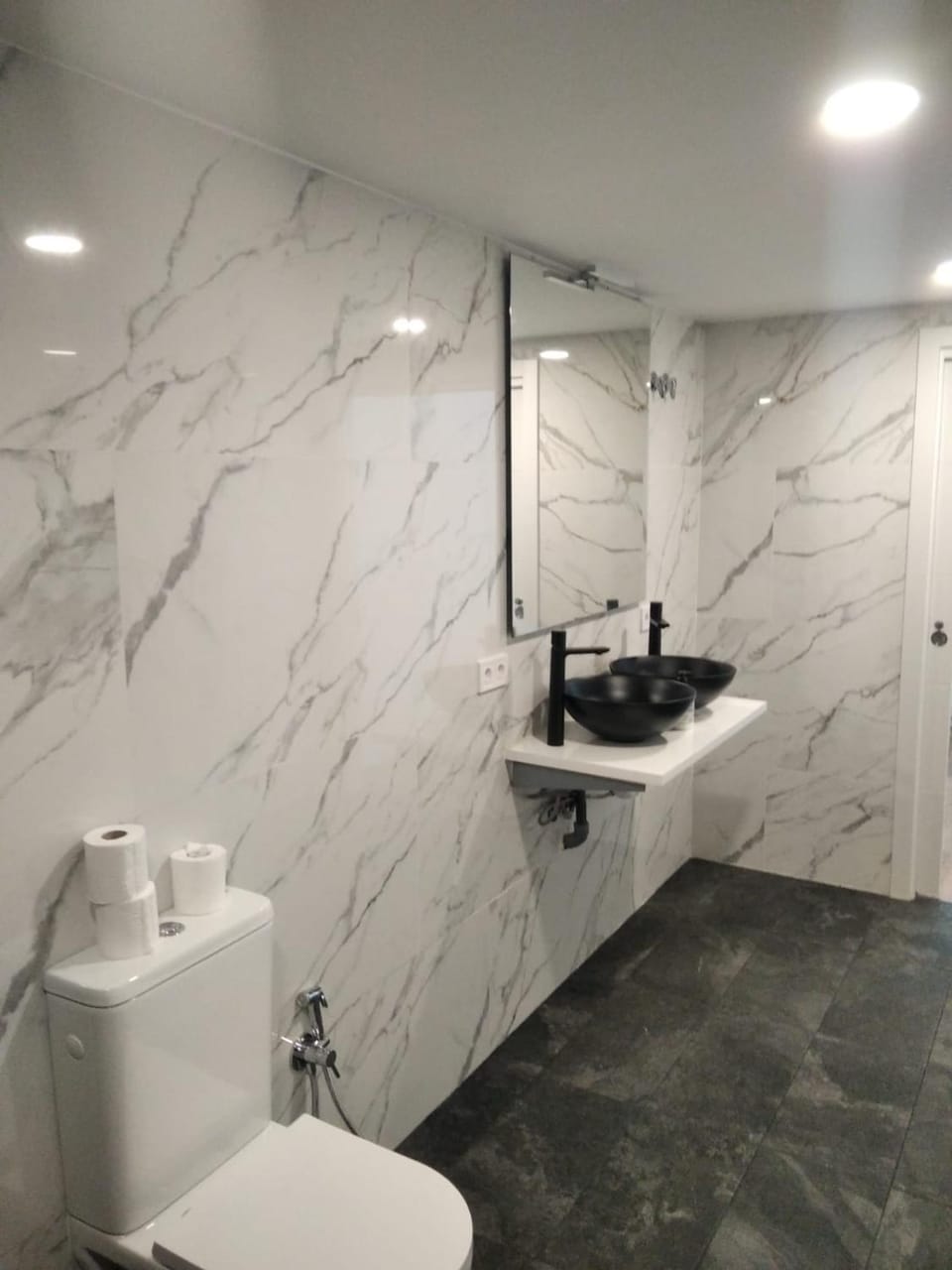 Toilet, Bathroom