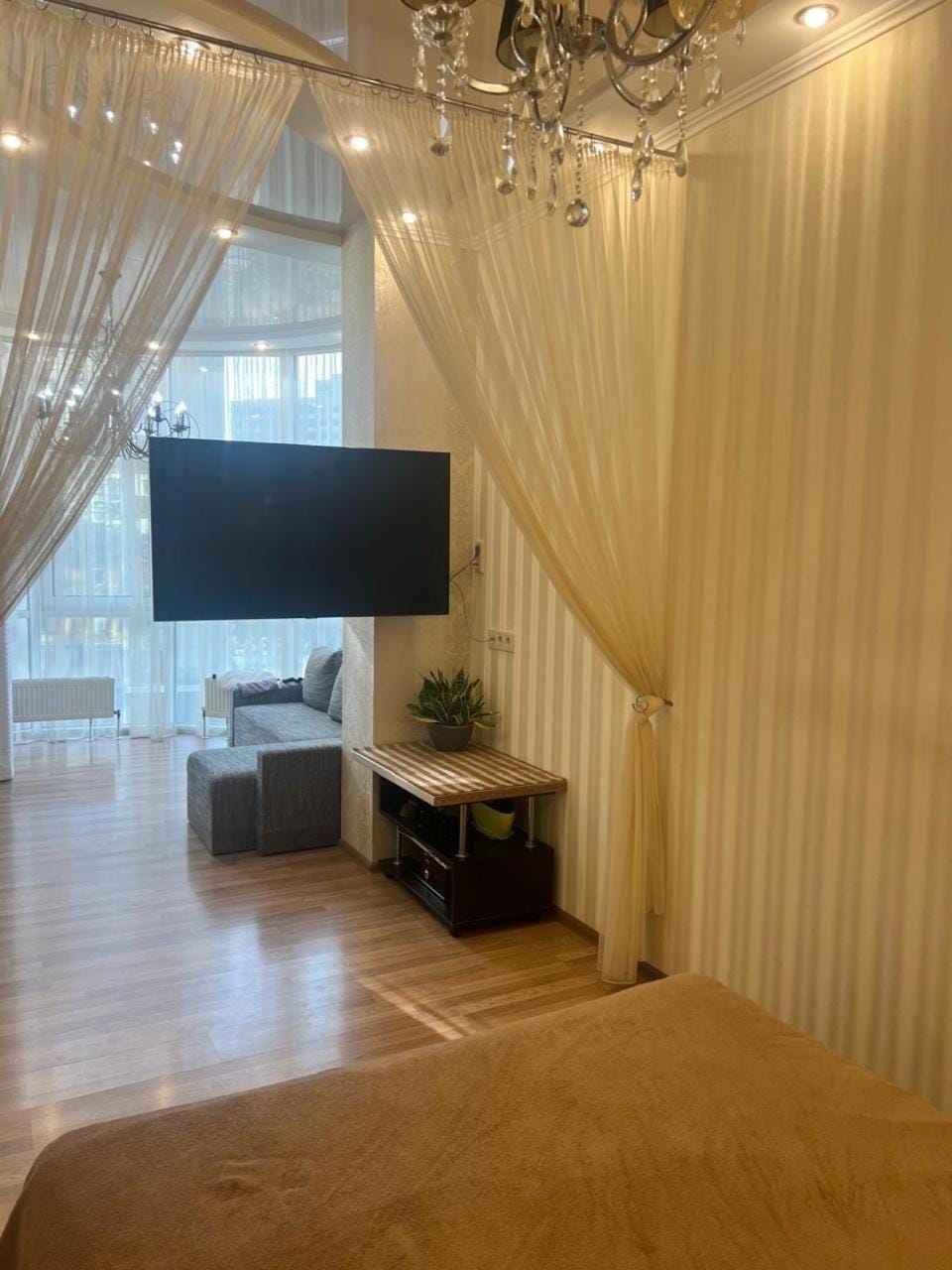 Уютные апартаменты на Таирова Кадор 3 Жемчужина Apartment in Odessa