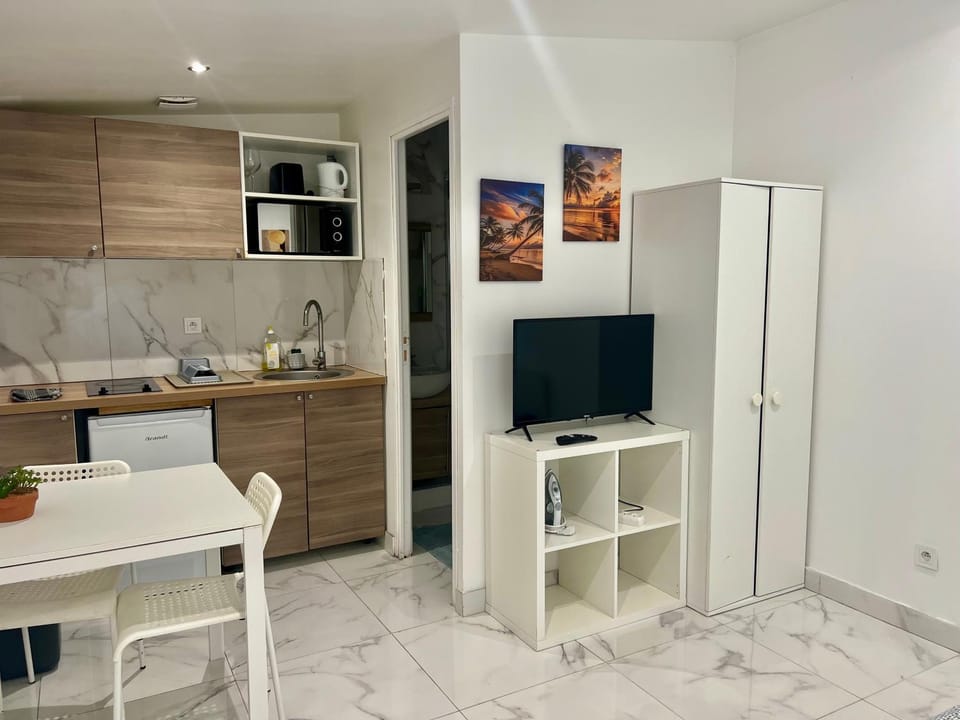 Chemin de fer, Super et Charmant appartements Apartment in Gagny