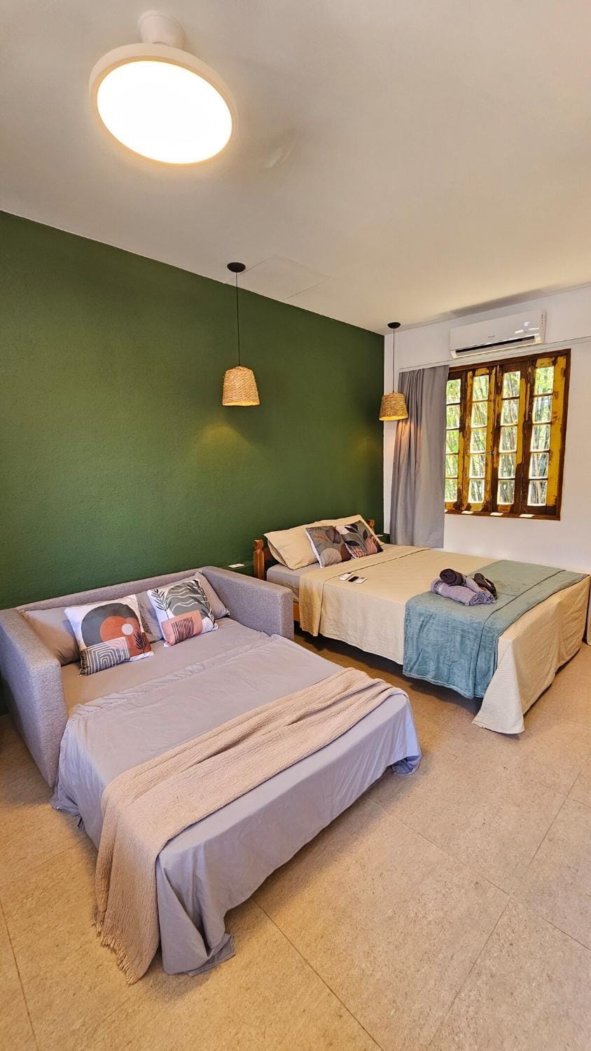 Bed, Photo of the whole room, Bedroom, air conditioner