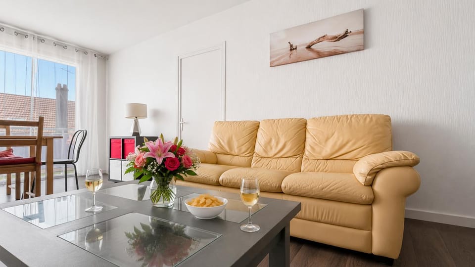 Grand T4 Balcon Proche Aéroport Lyon Apartment in Auvergne-Rhône-Alpes