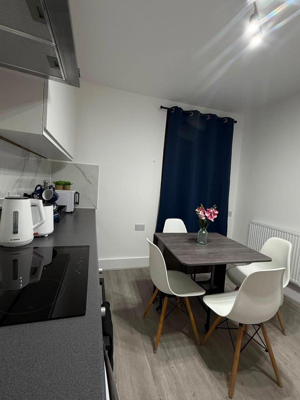 Newly renovated 2-bed flat, sleeps 5 Apartment in London