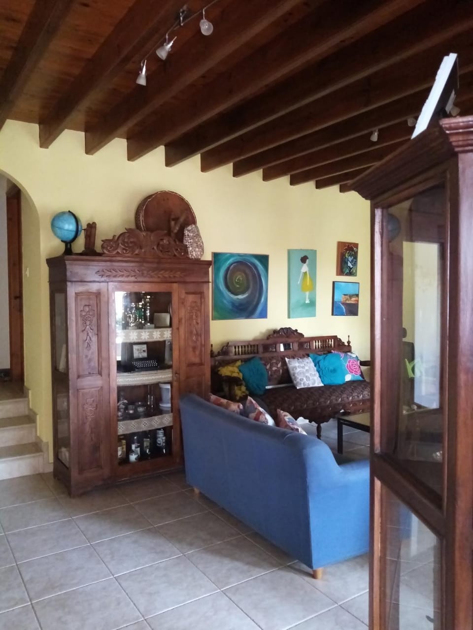 Seating area