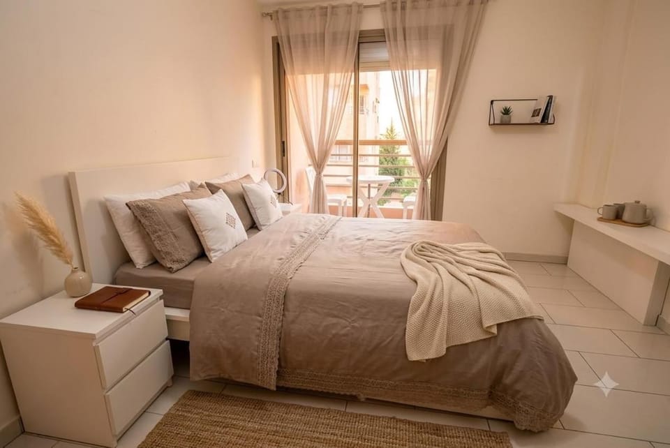 Cosy studio gueliz with balcony netflix Apartment in Marrakesh