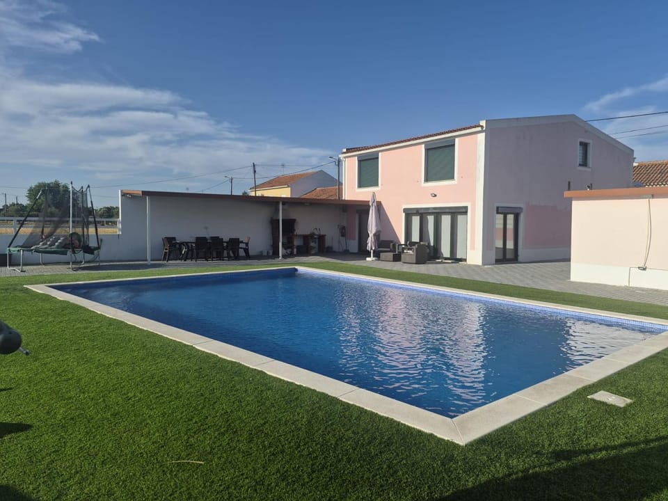 Property building, Pool view