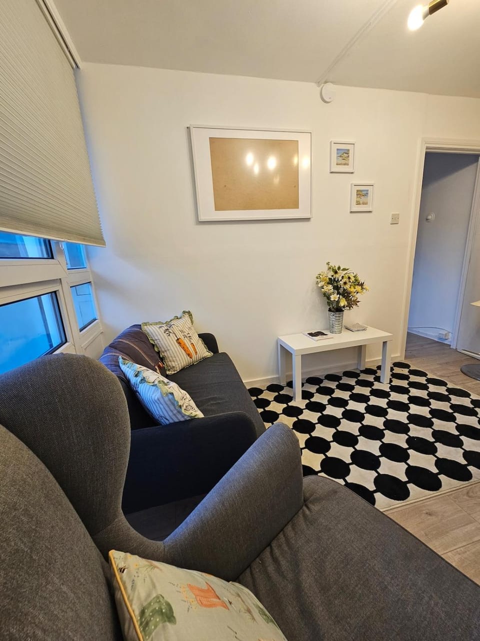 TV and multimedia, Living room, Seating area