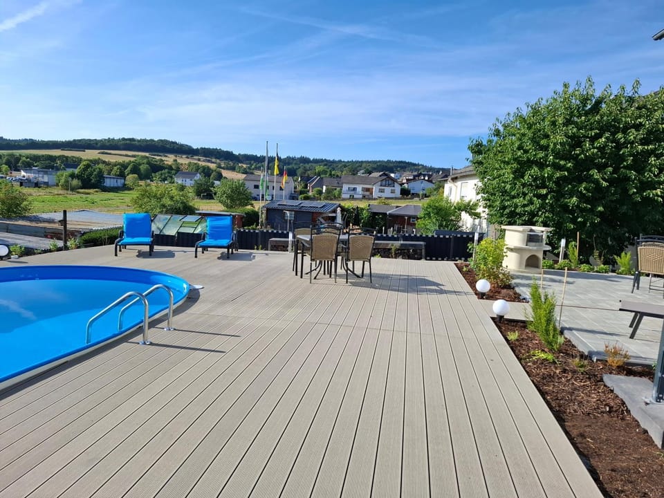 Natural landscape, Swimming pool, Swimming pool, sunbed