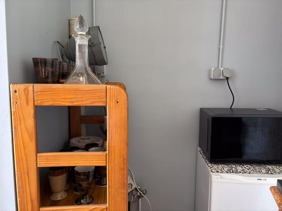 Coffee/tea facilities, Kitchen or kitchenette, microwave