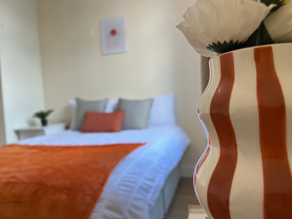 Bluebird Suites Streatham Apartment in London