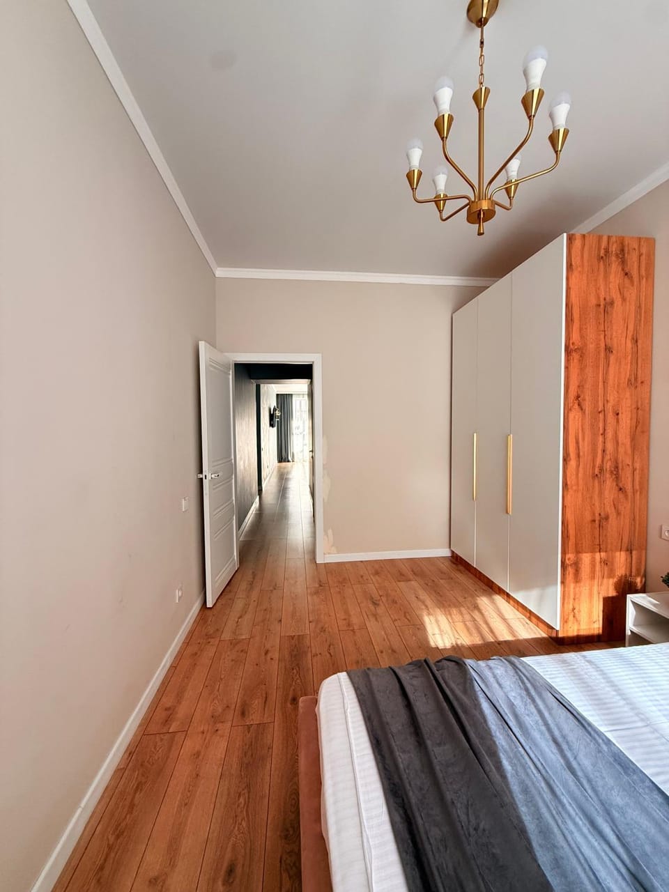 Bed, Photo of the whole room, Bedroom, wardrobe