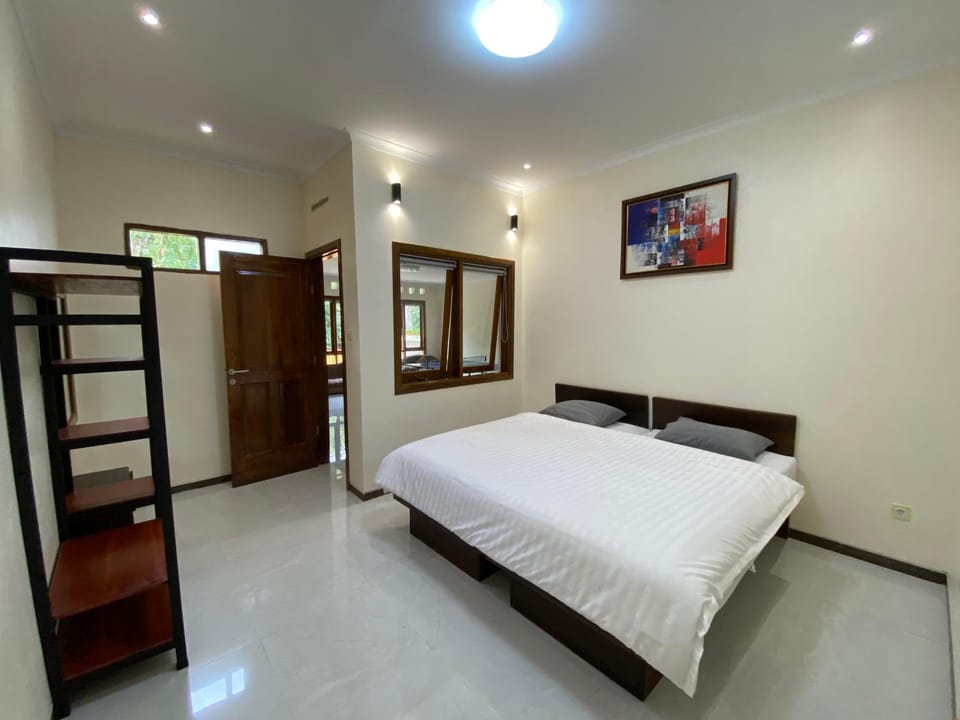 Bed, Bedroom, wardrobe