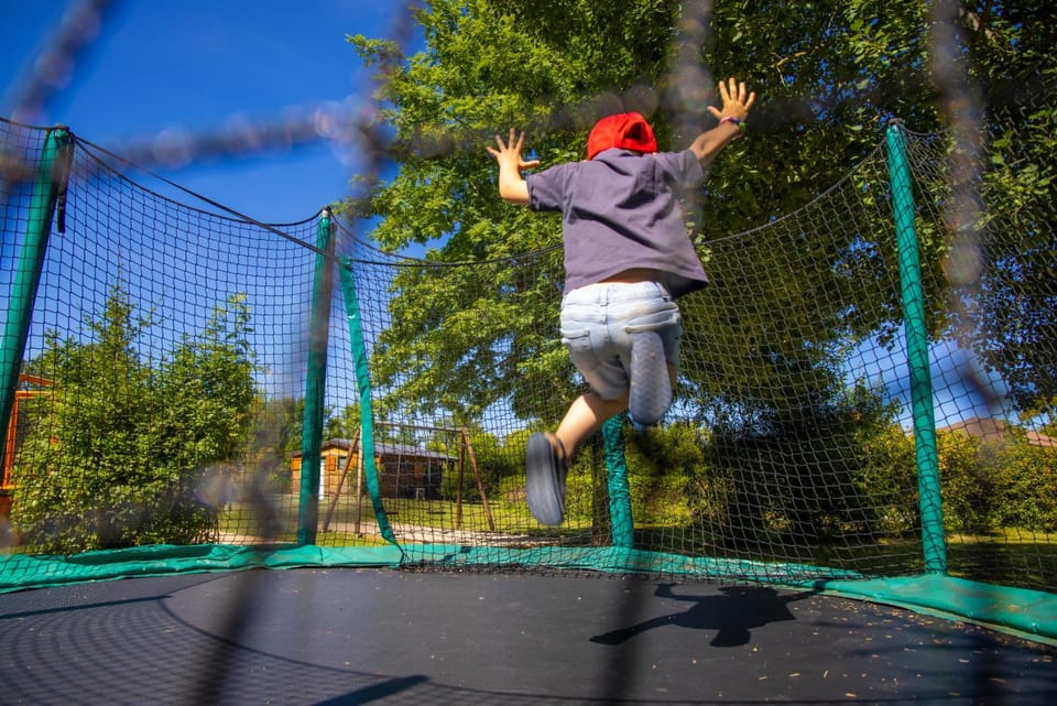 Du glamping entre Albi et Tououse Campground/ 
RV Resort in Gaillac