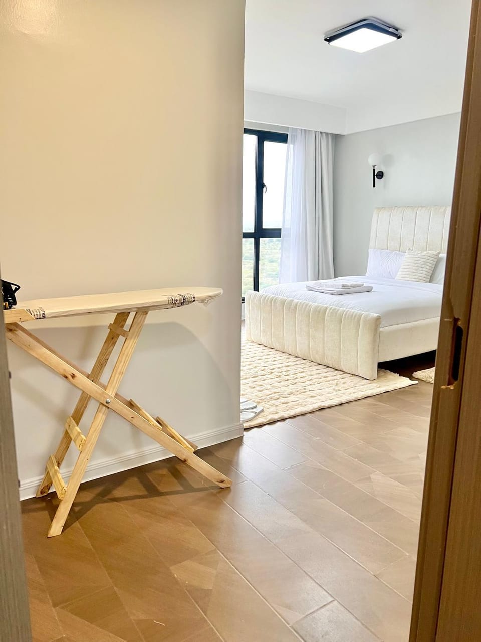 Narari Luxe 3bedroom 10 mins to JKIA 7 mins to SGR Apartment in Nairobi