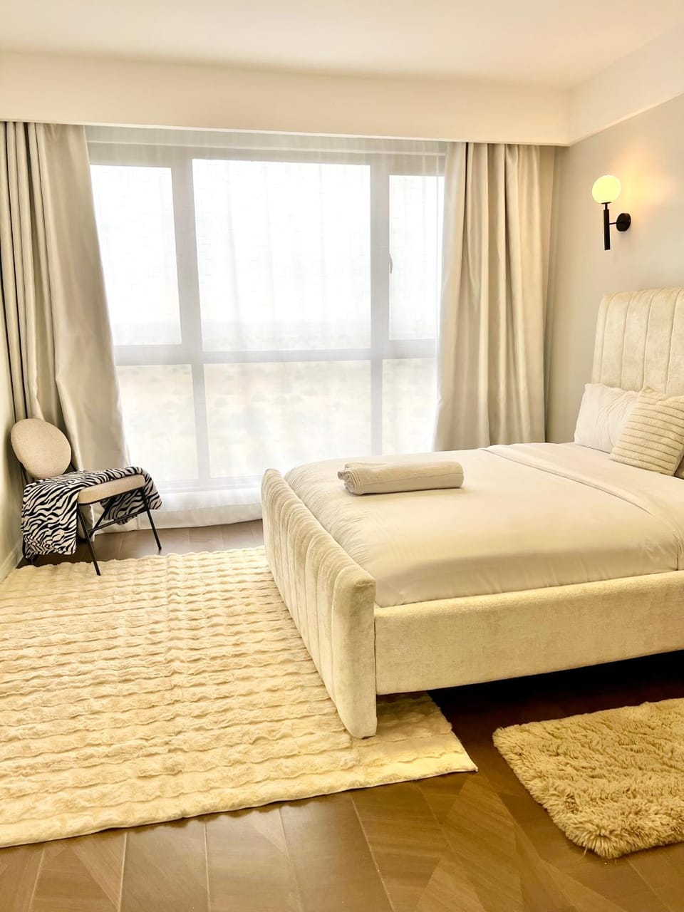 Narari Luxe 3bedroom 10 mins to JKIA 7 mins to SGR Apartment in Nairobi