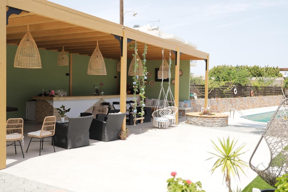 Lounge or bar