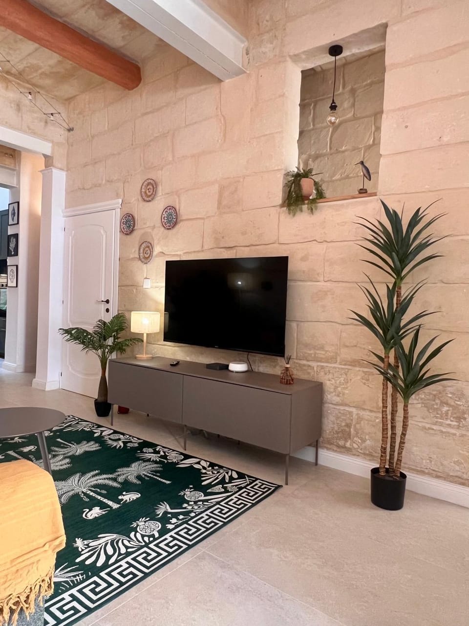 TV and multimedia
