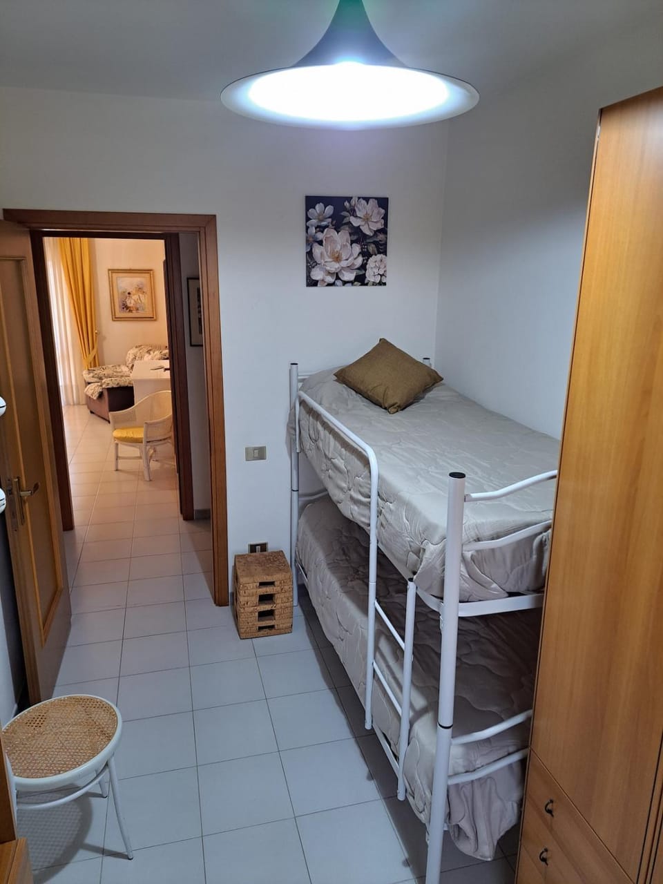 Bed, Photo of the whole room, Bedroom, bunk bed