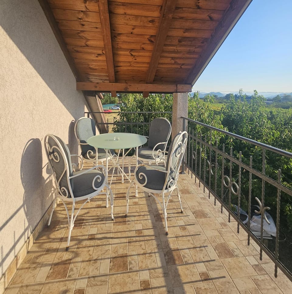 MontSky Apartment - Podgorica Airport Apartment in Podgorica Municipality, Montenegro