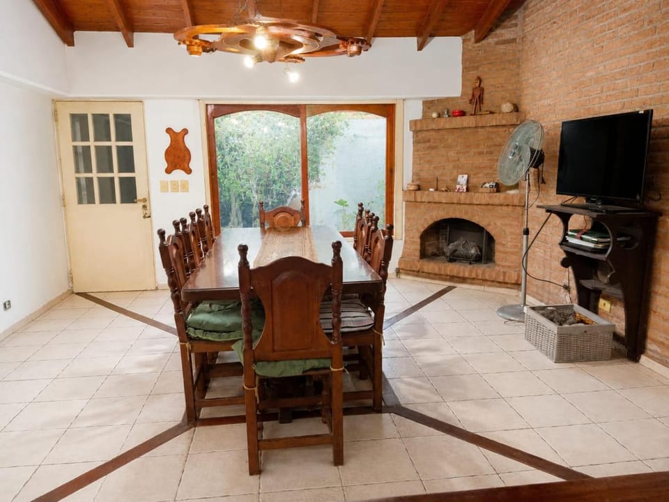Habitación con baño privado Vacation rental in Don Torcuato