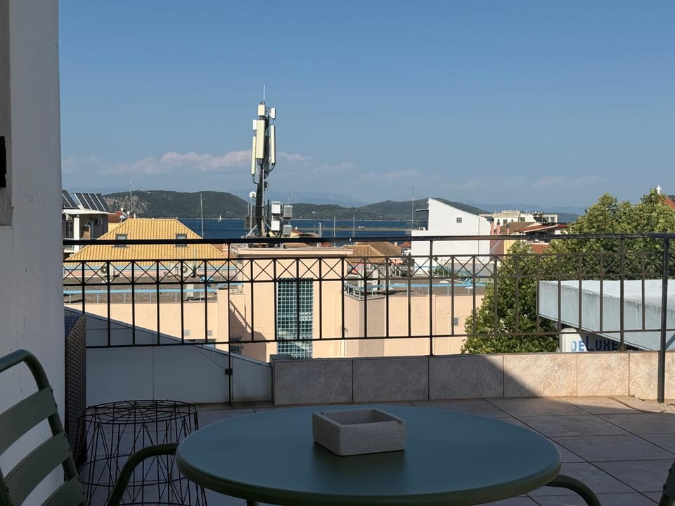 Preveza Rooftop Nest Apartment in Greece
