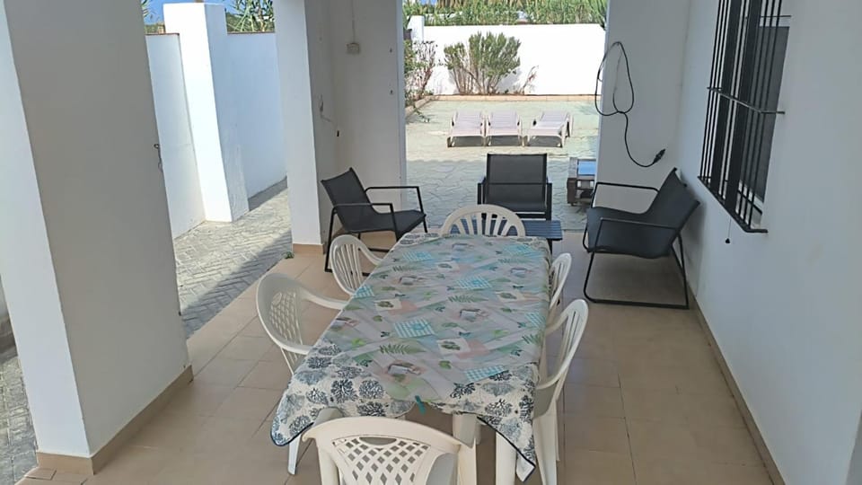 Alba Solis House in El Palmar de Vejer