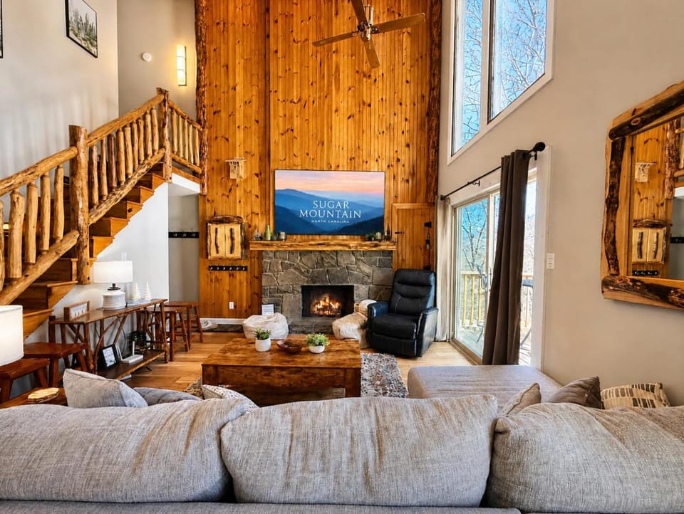 Slopeside Lodge at Sugar Mountain House in Sugar Mountain