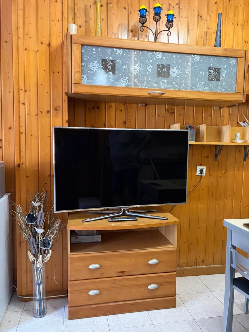 TV and multimedia, Seating area, Evening entertainment