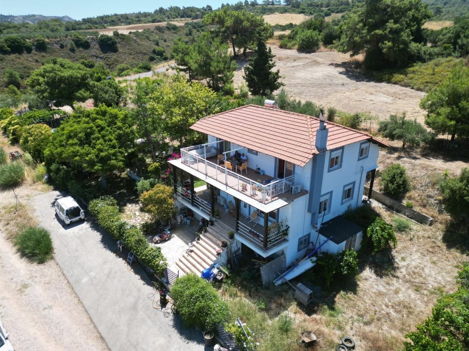 Property building, Bird's eye view