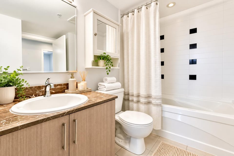 Toilet, Bathroom, Bath, towels