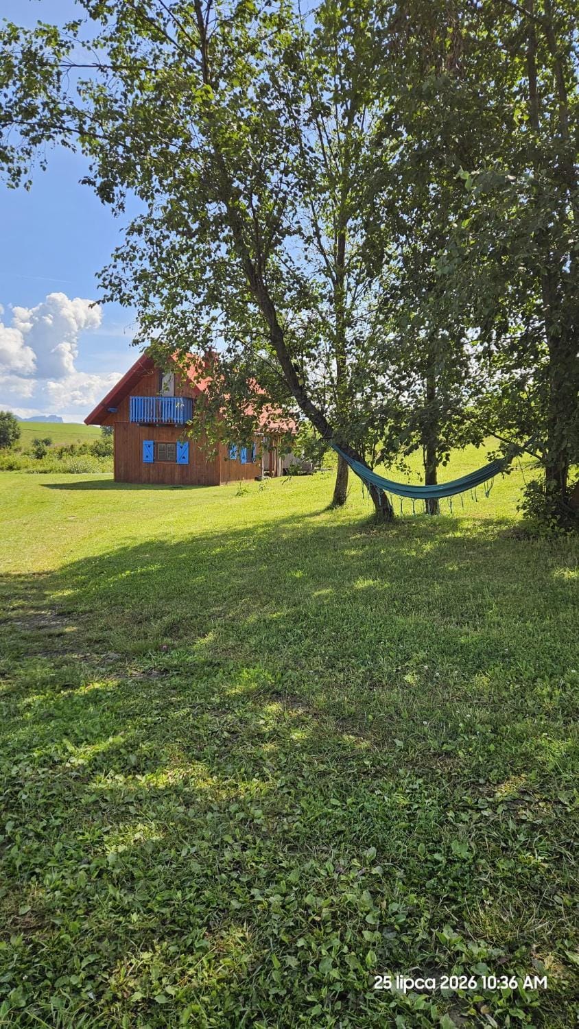 Domek w Bałyzach z balią - prywatna Oaza w Pieniach Chalet in Lesser Poland Voivodeship