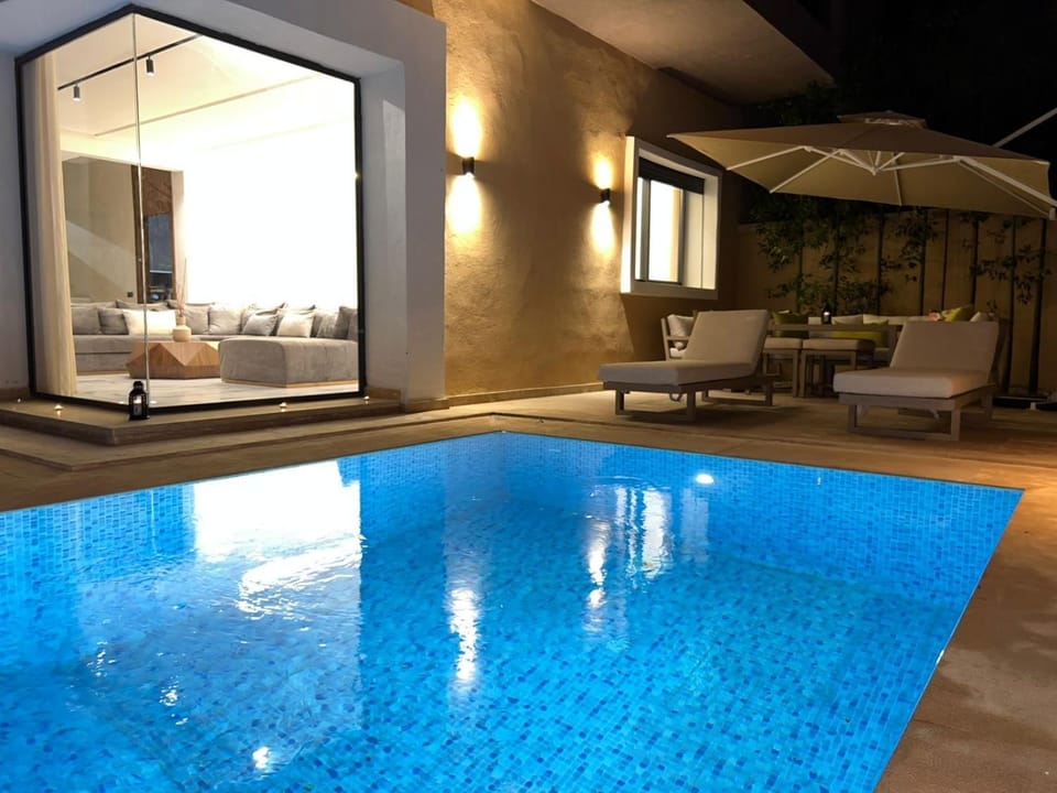 Magnifique Villa 3 Chambres avec Piscine Marrakech Villa in Marrakesh-Safi