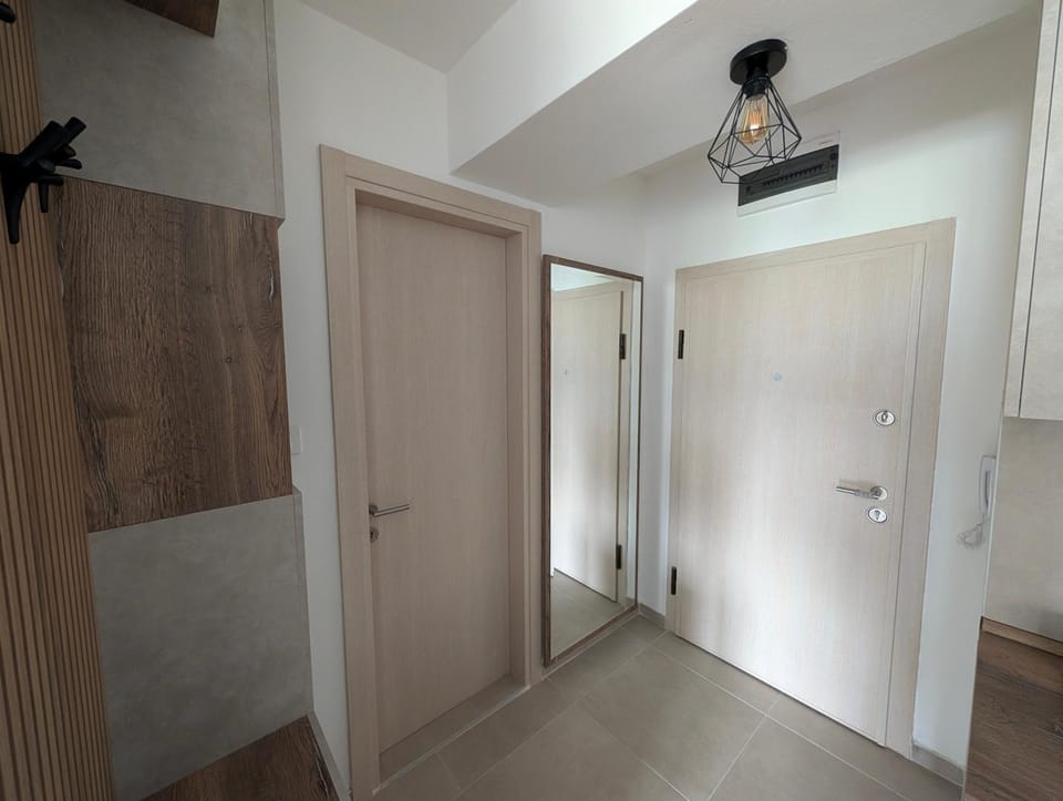 Lunara Lux Apartment, Modern Design Stay - Skopje House in Skopje