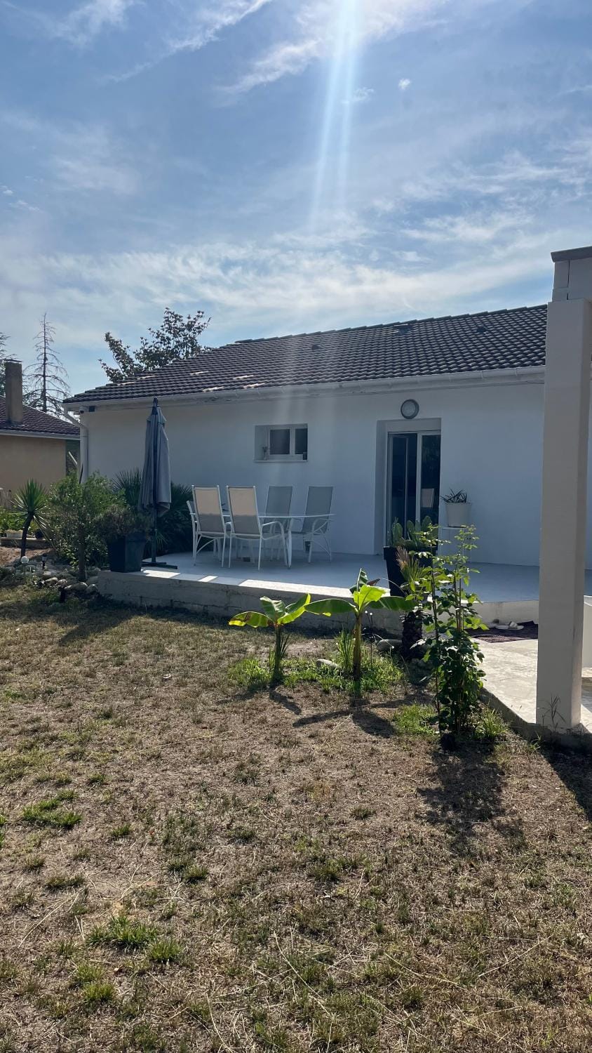 Maison contemporaine entre bordeaux et le cap ferret Villa in Saint-Médard-en-Jalles