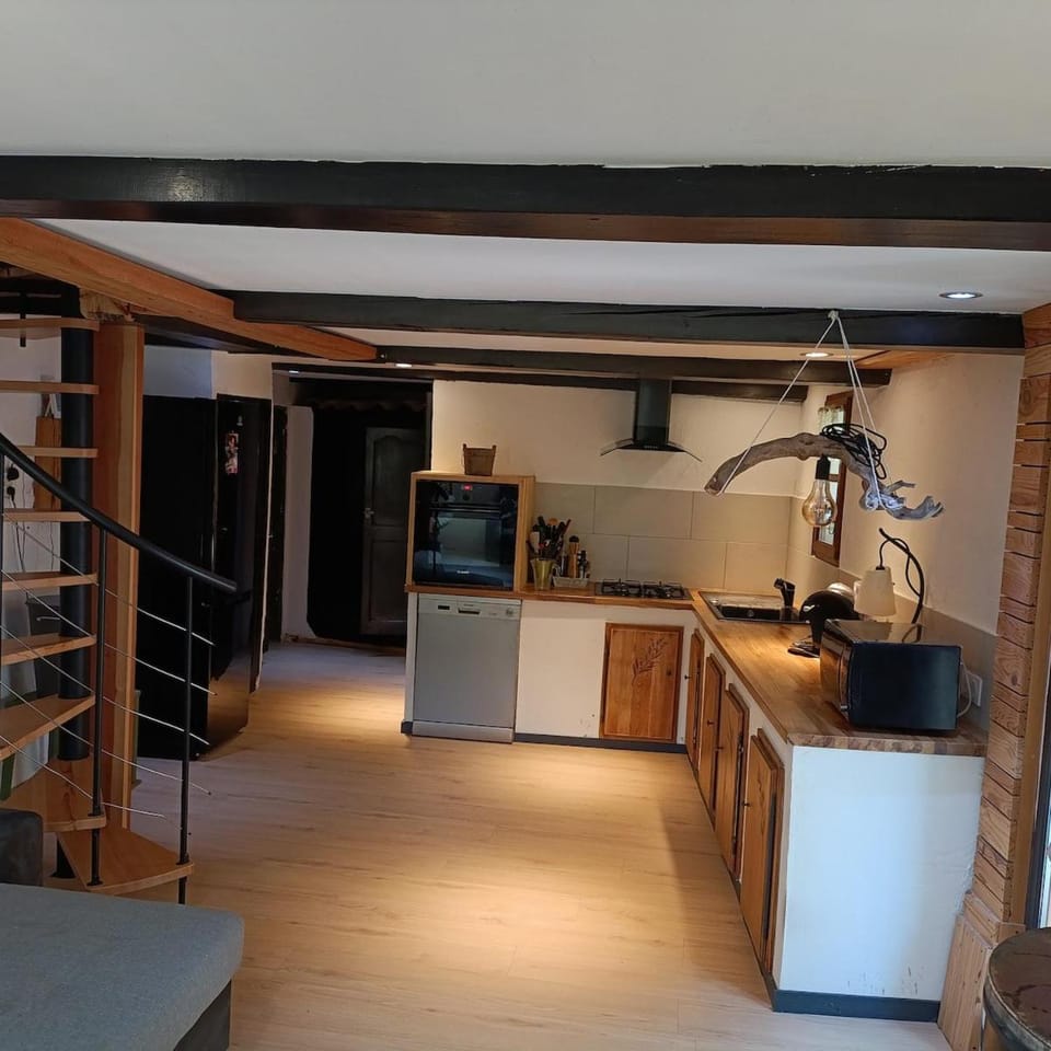 La Vieille Ecole - Maison 4 à 6 personnes Thoard House in Provence-Alpes-Côte d'Azur