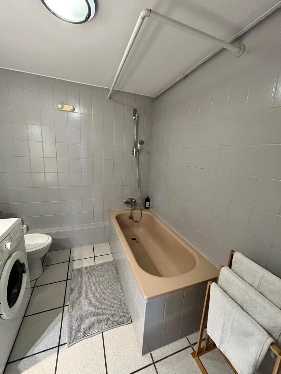 Soh Rent 2-Room Apartment - TV - Wi-Fi Apartment in Strasbourg