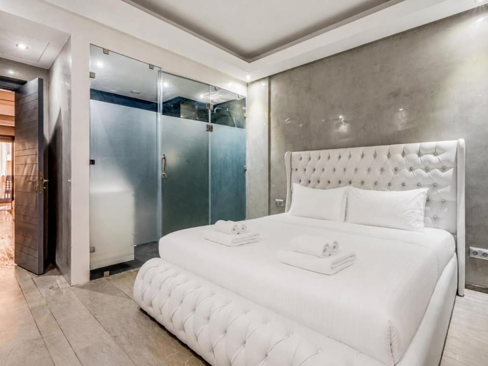 Luxury 1BR, Heart of Gueliz, Near Jemaa El Fna Apartment in Marrakesh
