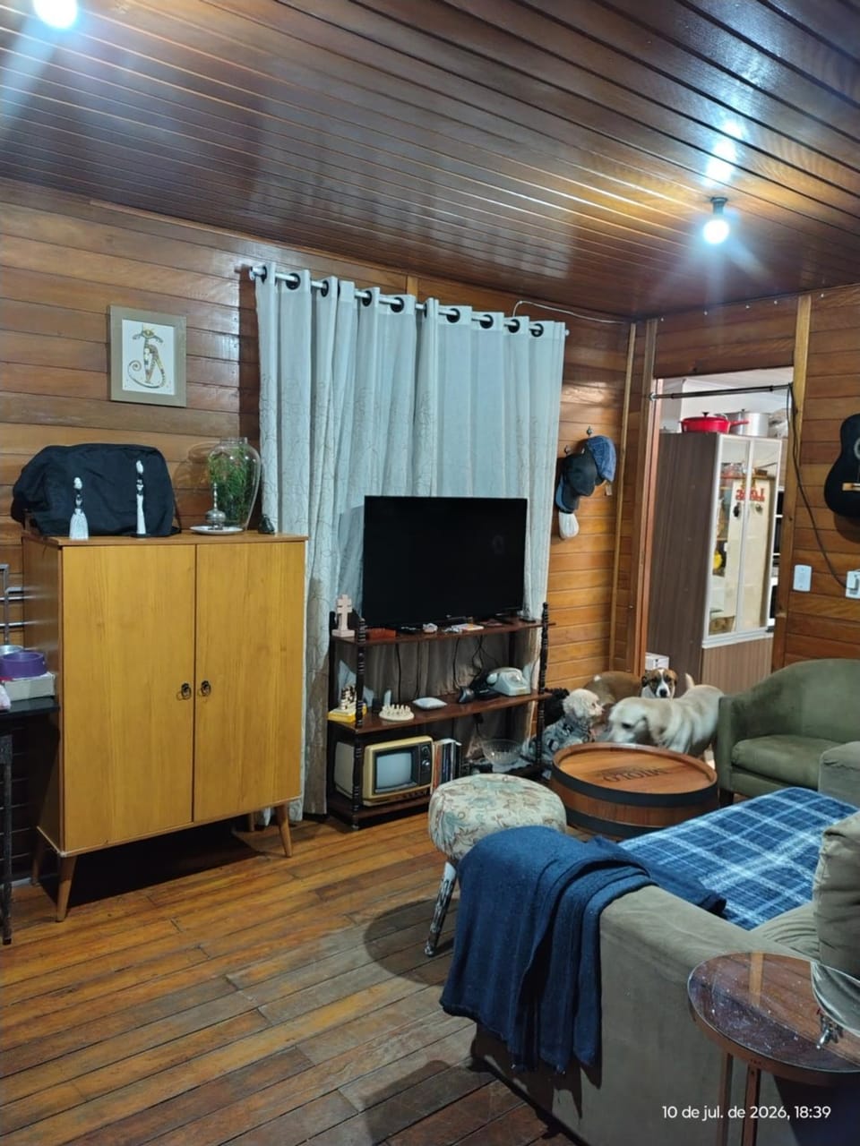 Communal lounge/ TV room, TV and multimedia, Living room