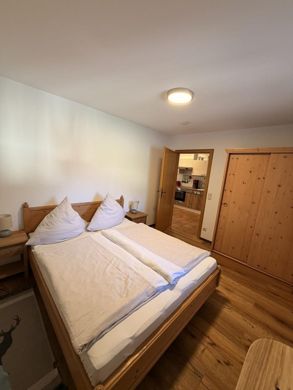Bed, Photo of the whole room, Bedroom, wardrobe