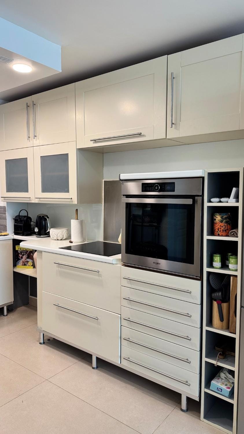dishwasher, oven, stove